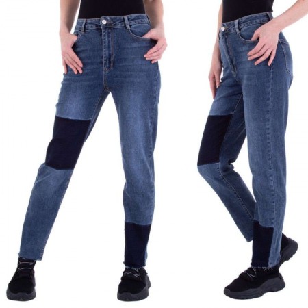 Jeans pantalone blue jeans chiaro con strappo gamba larga...